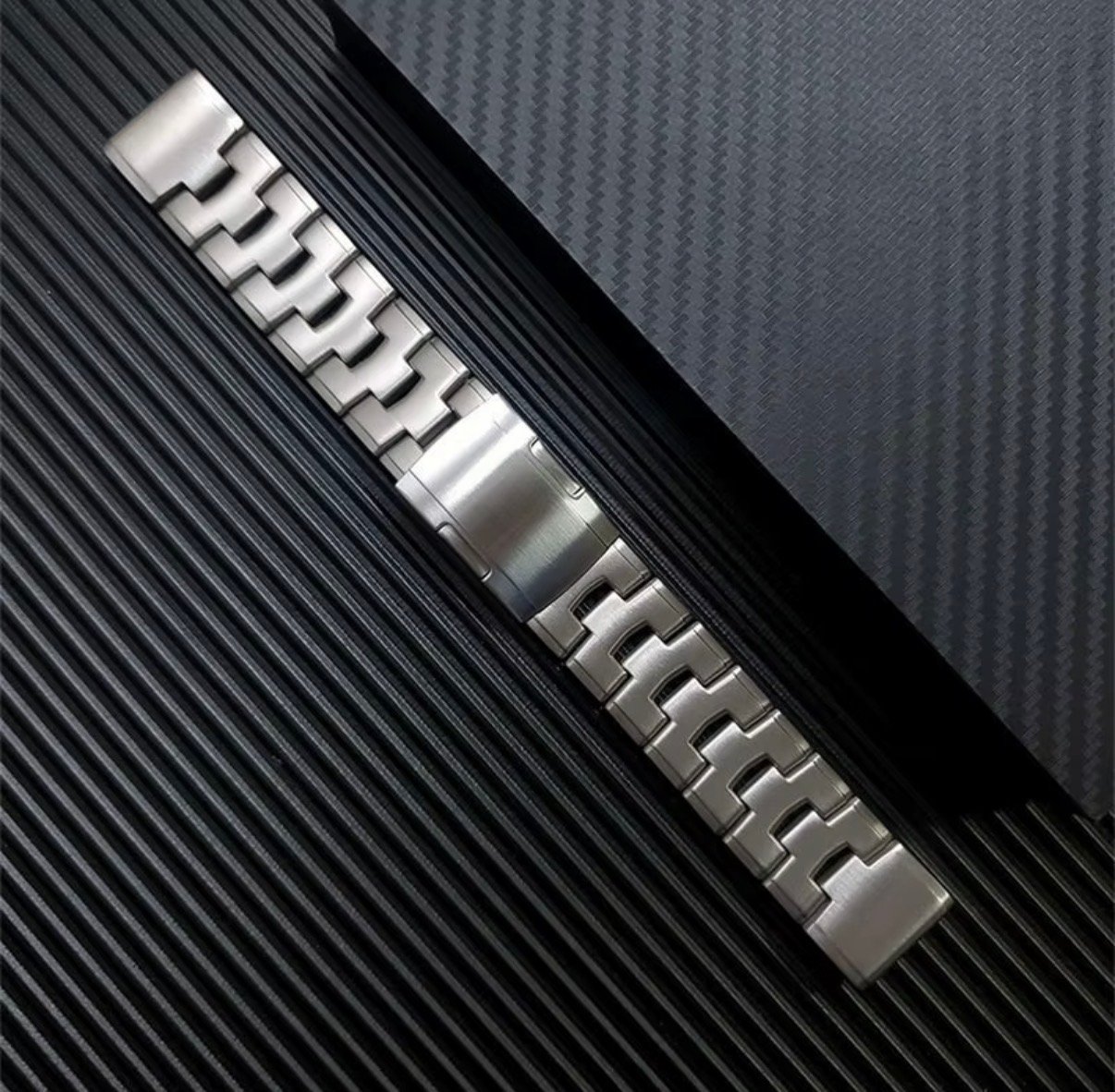 PULSO QUICKFIT TITANIO  26 MM SILVER